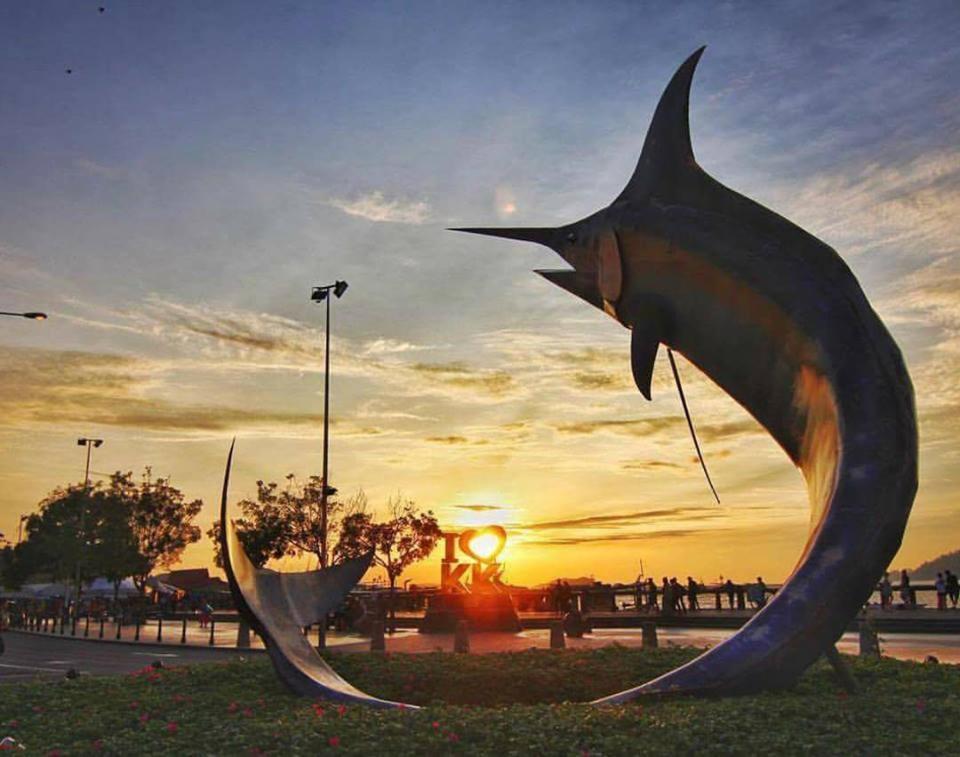 Marina Court Kota Kinabalu Sabah By Zizie Homes Eksteriør bilde