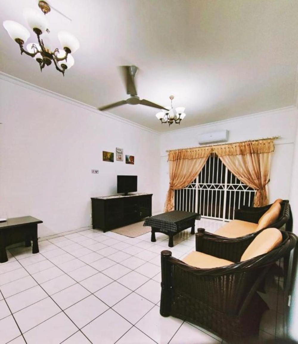Marina Court Kota Kinabalu Sabah By Zizie Homes Eksteriør bilde