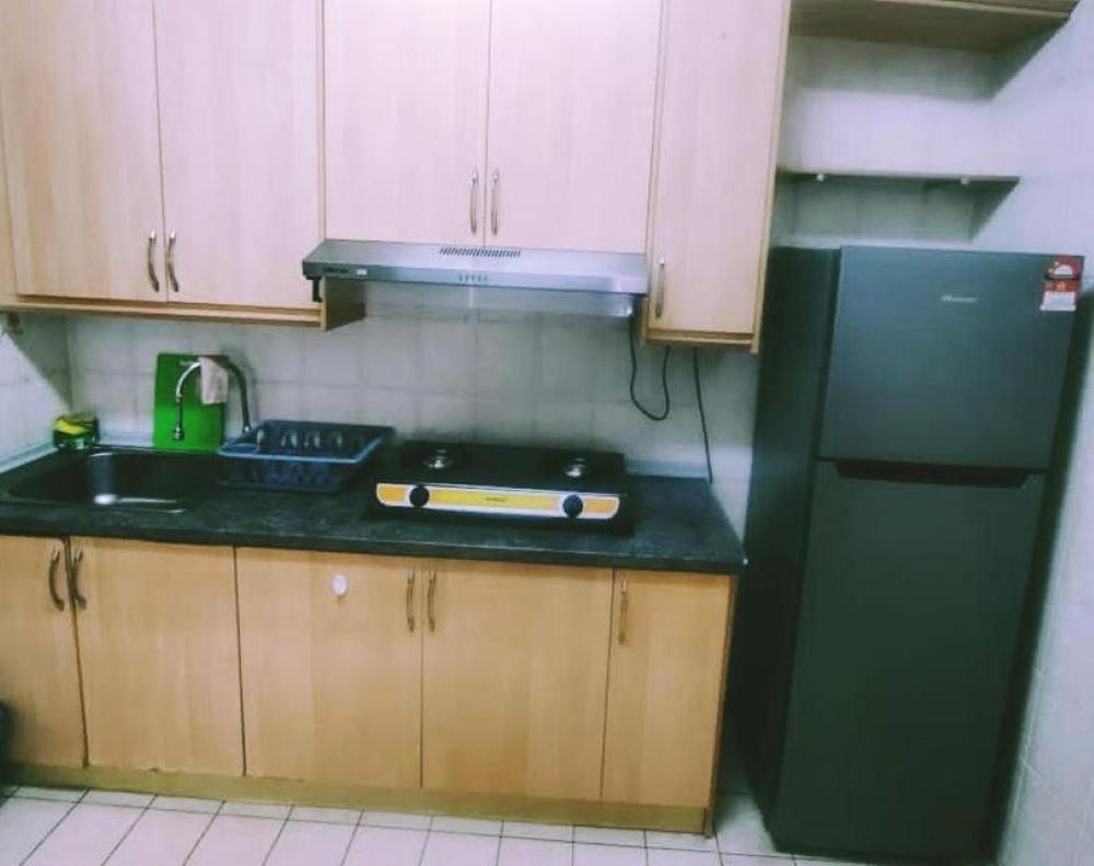 Marina Court Kota Kinabalu Sabah By Zizie Homes Eksteriør bilde